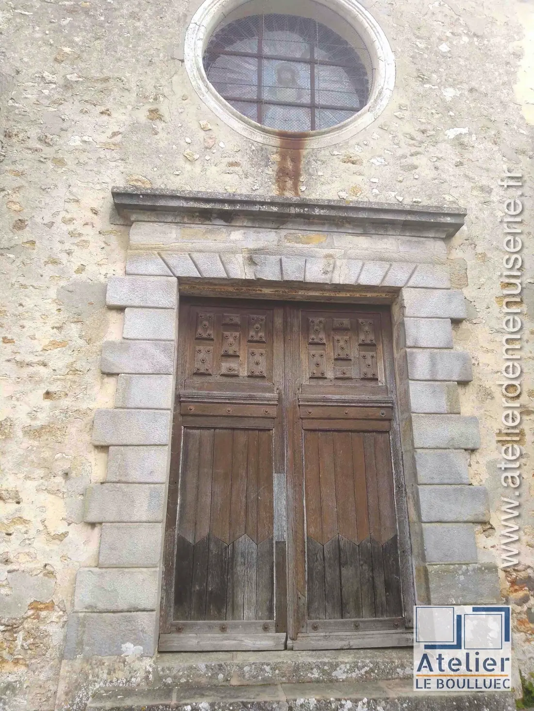 Portes d’église, Église de Vauhallan (91) — avant travaux