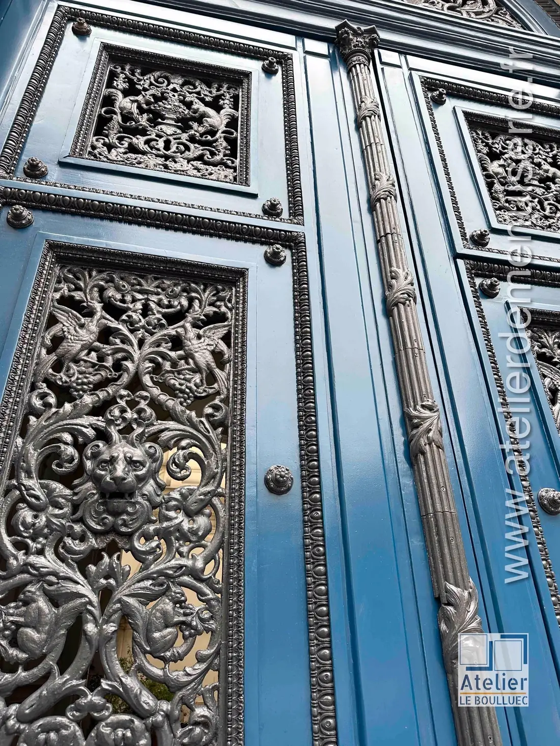 Porte cochère, 4 rue de l’Arcade, Paris 8e — détail