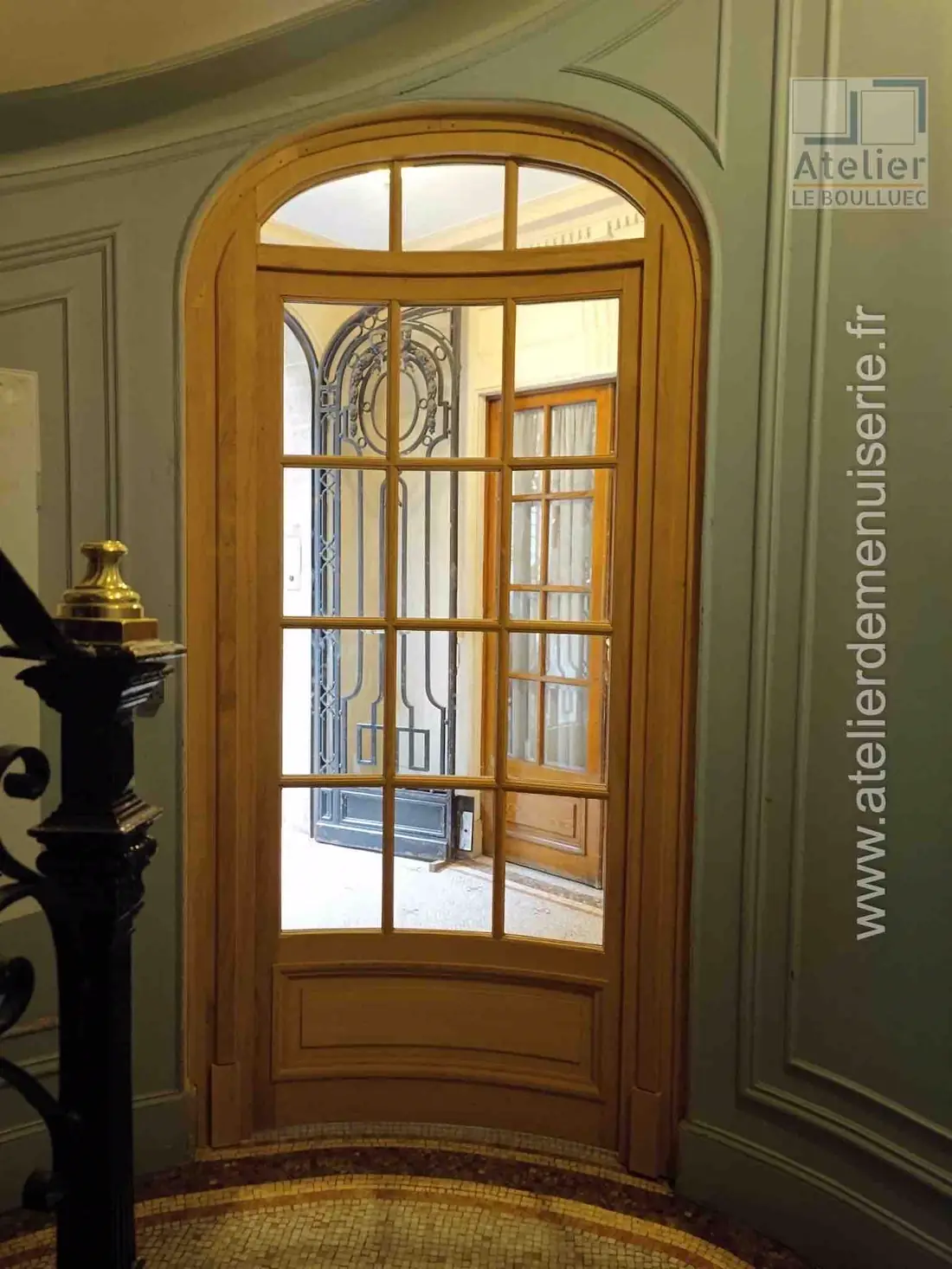 Porte cochère, 1 rue de Vaugirard, Paris 6e — vue intérieure
