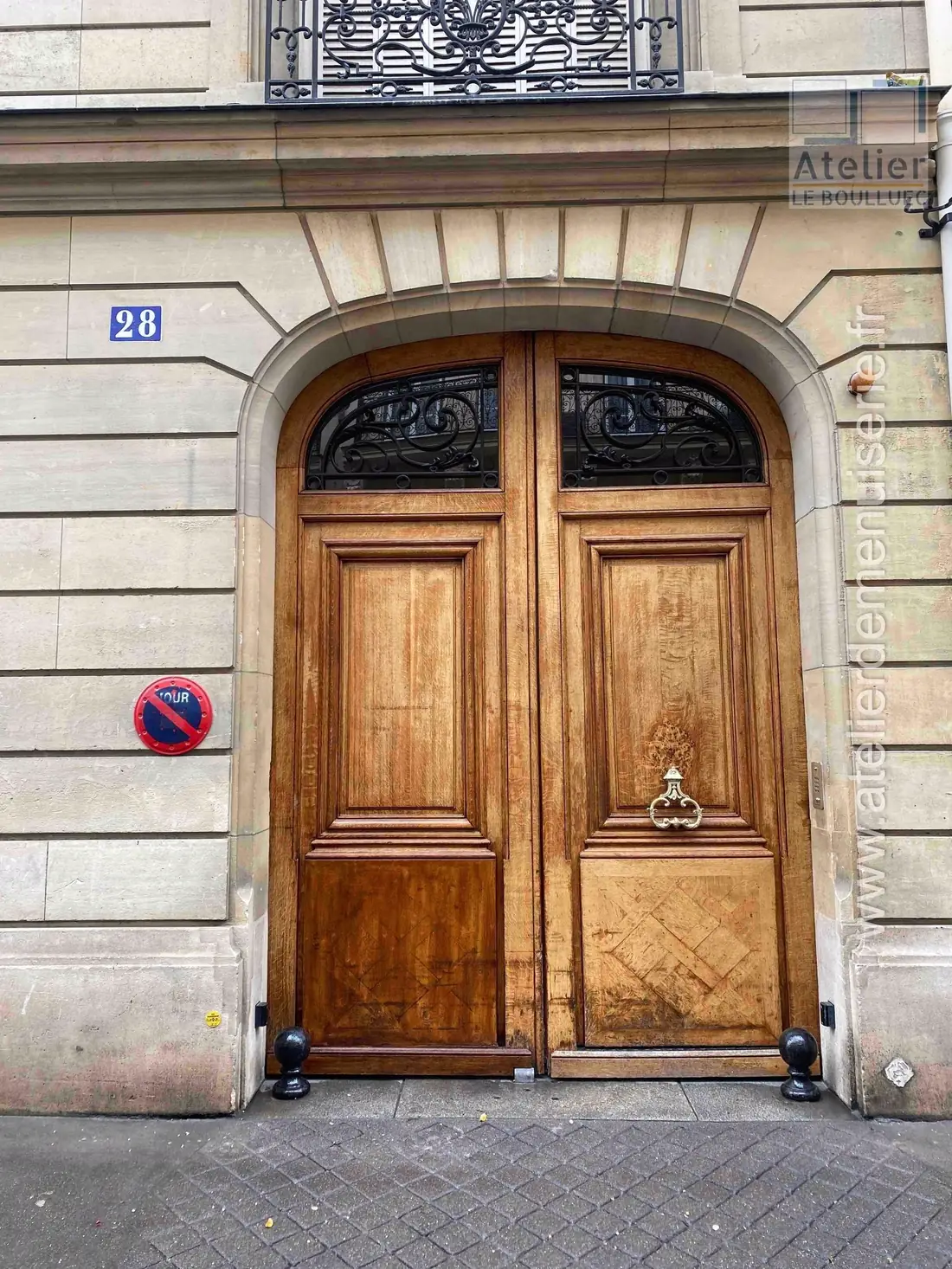 Porte cochère, 28 rue Galilée, Paris 16e — avant travaux